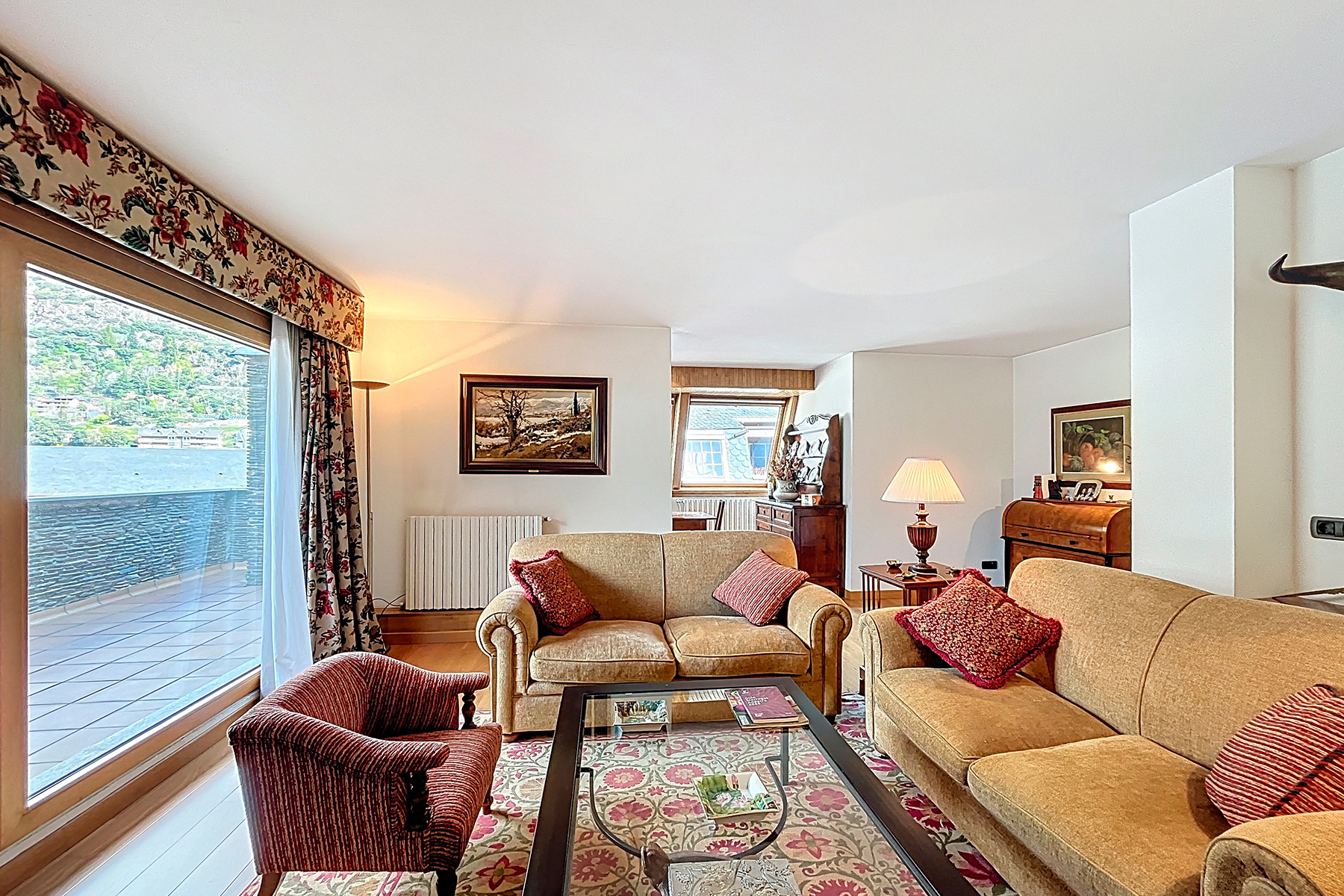 4-bedroom penthouse for sale in Escaldes-Engordany · 2 of 45