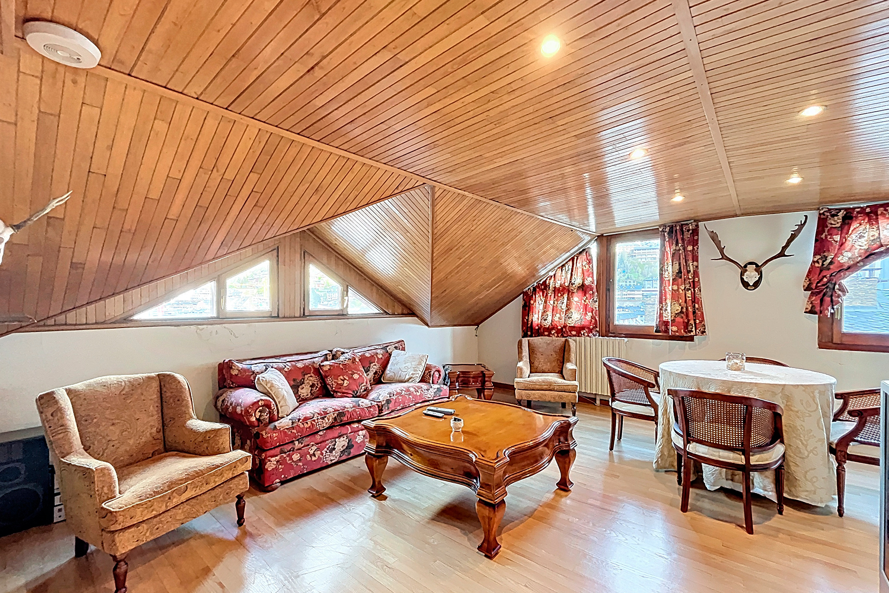 4-bedroom penthouse for sale in Escaldes-Engordany · 9 of 45