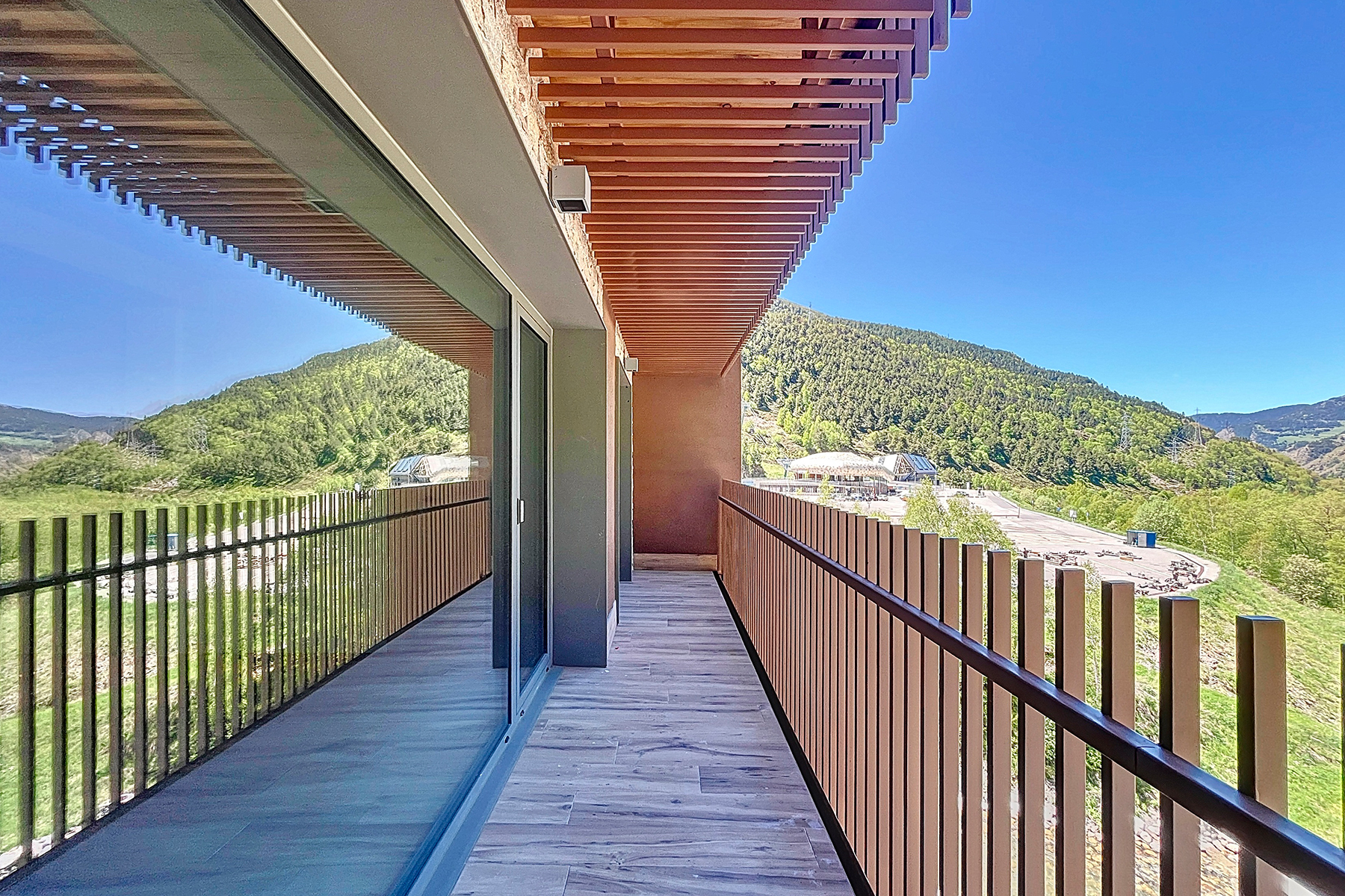 2-bedroom flat for sale in El Tarter, Canillo · 22 of 47