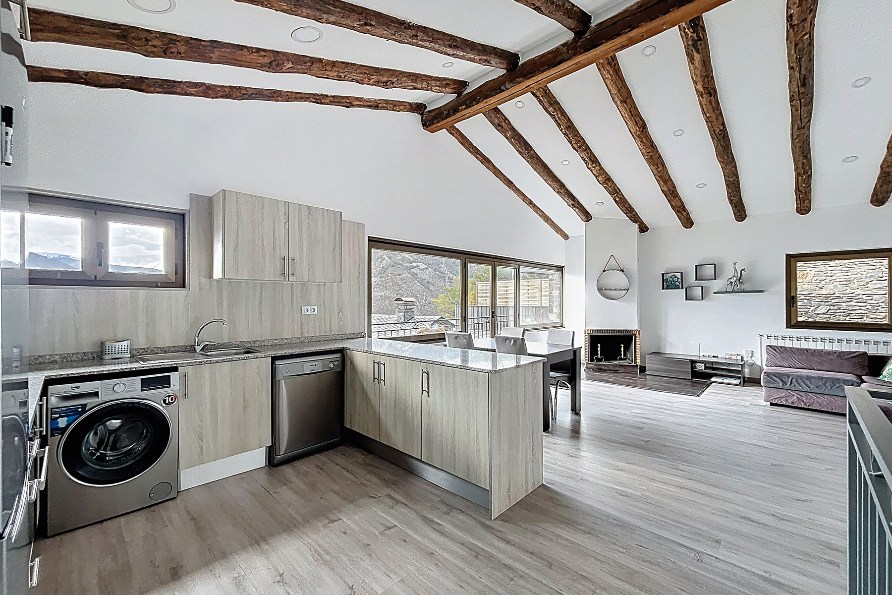 3-bedroom house for sale in Engolasters, Escaldes-Engordany · 2 of 32