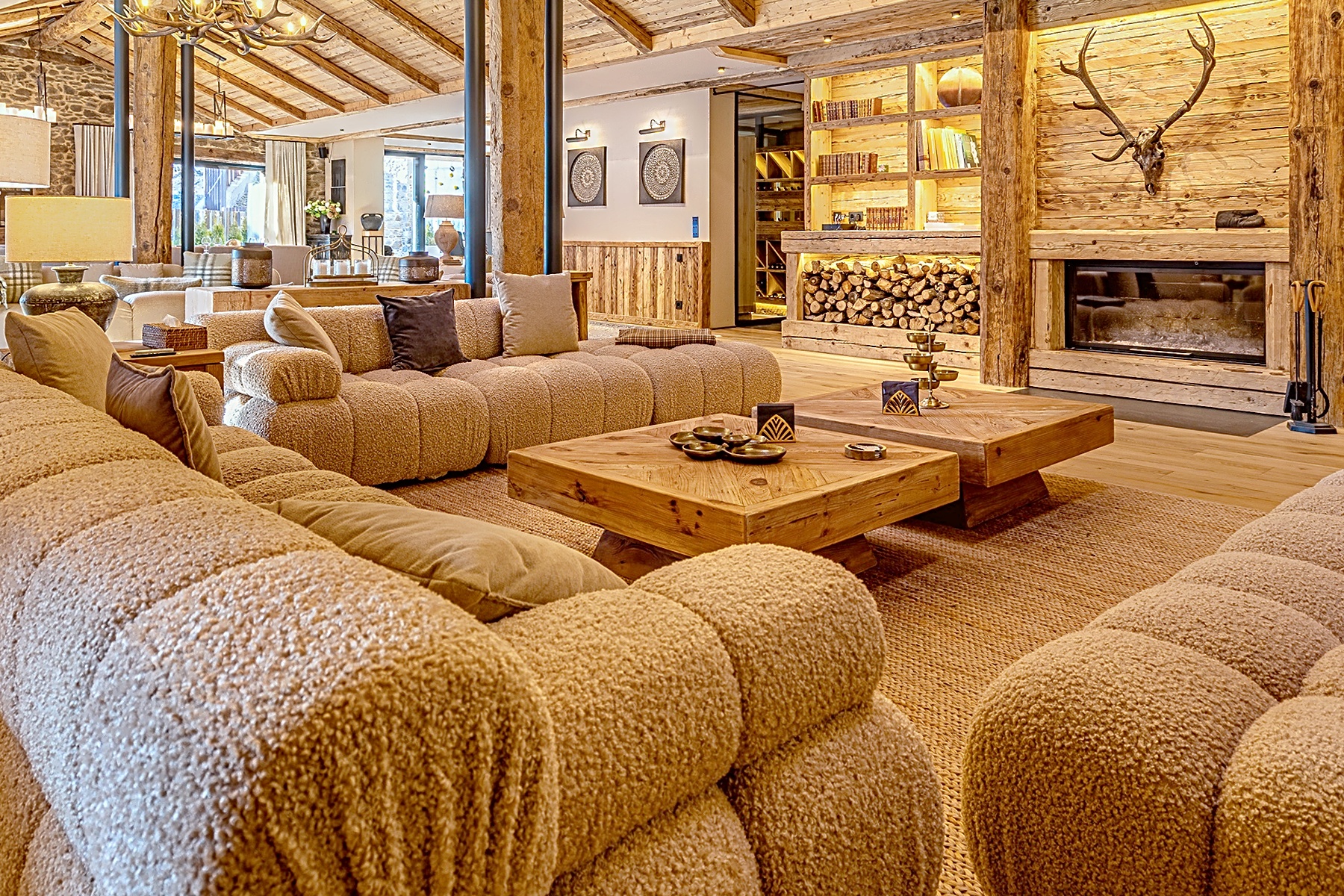 6-bedroom chalet for sale in El Tarter, Canillo · 3 of 57