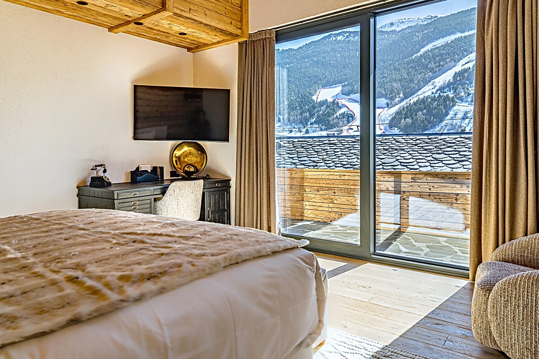 6-bedroom chalet for sale in El Tarter, Canillo · 31 of 57