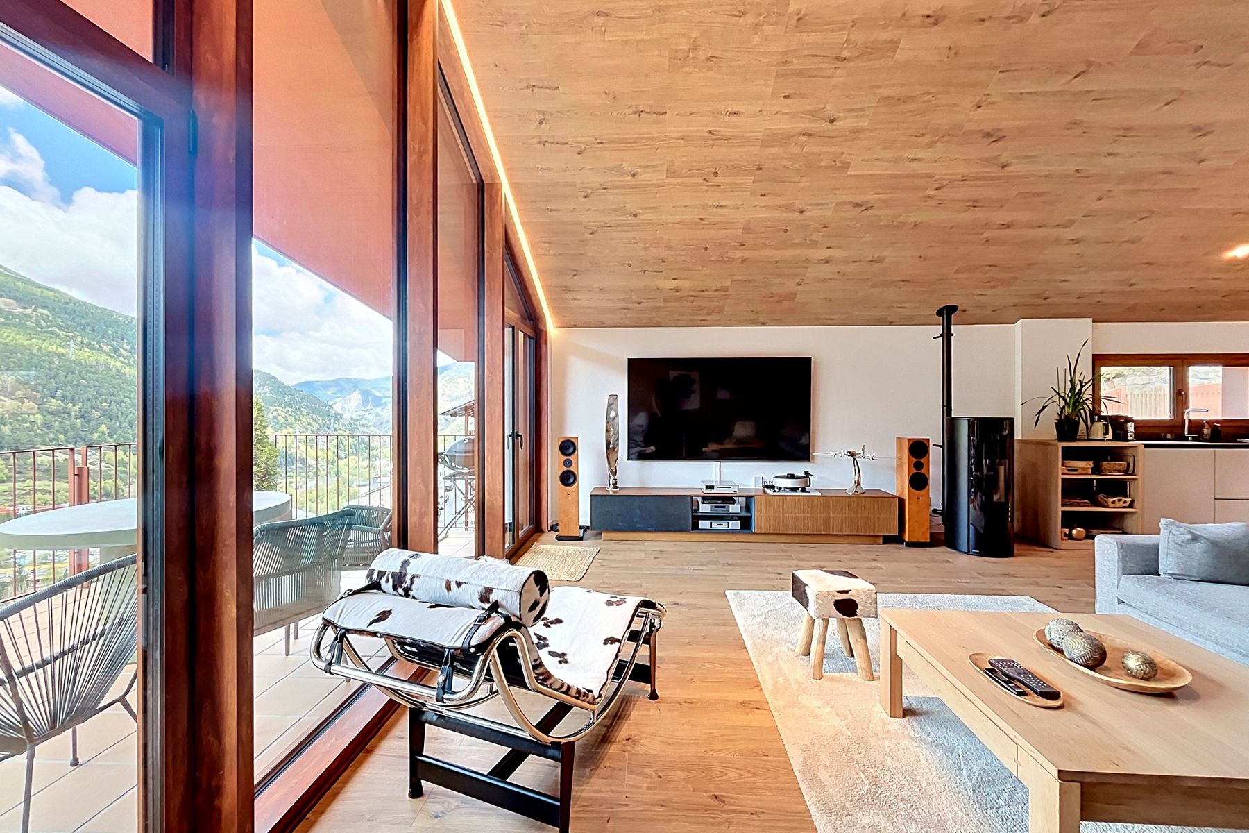 4-bedroom chalet for sale in Canillo · 7 of 60