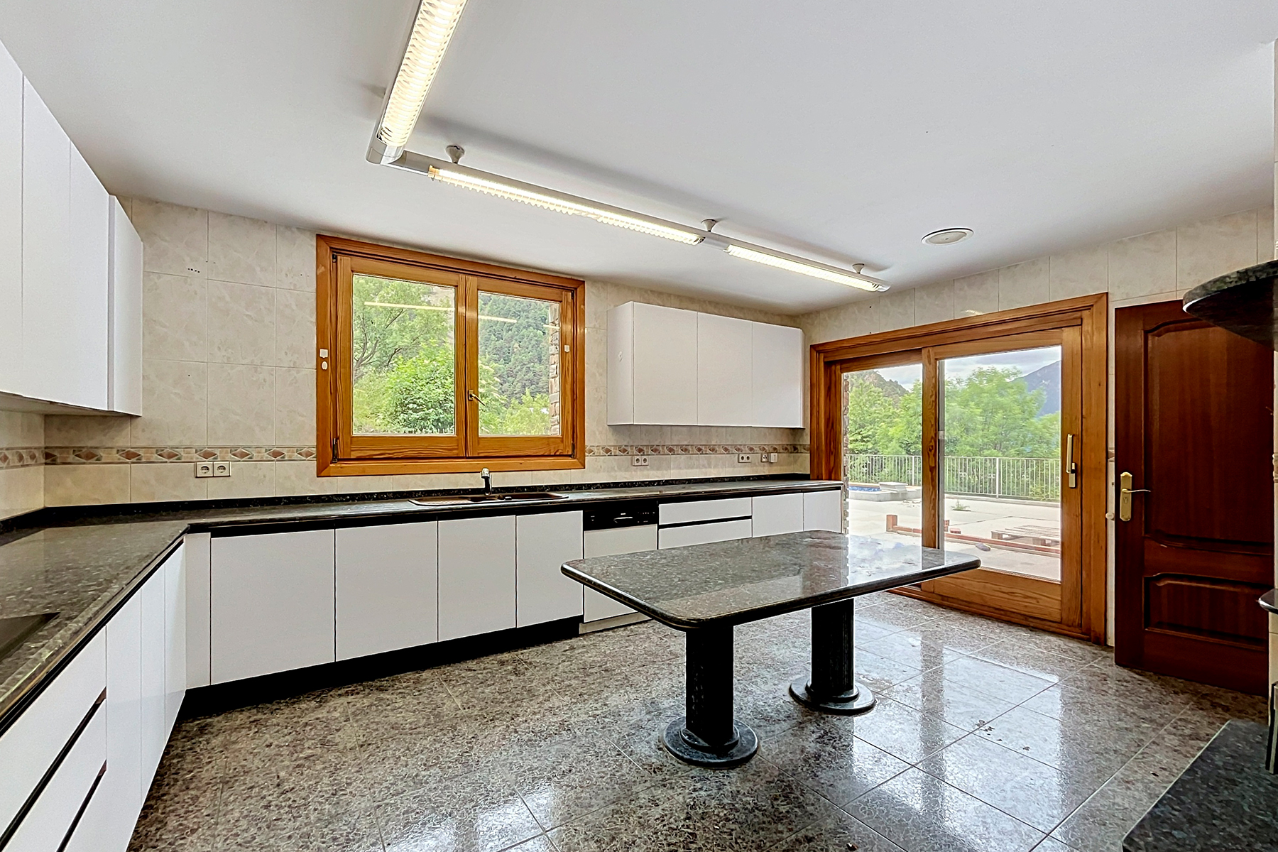 5-bedroom chalet for rent in Escaldes-Engordany · 51 of 60