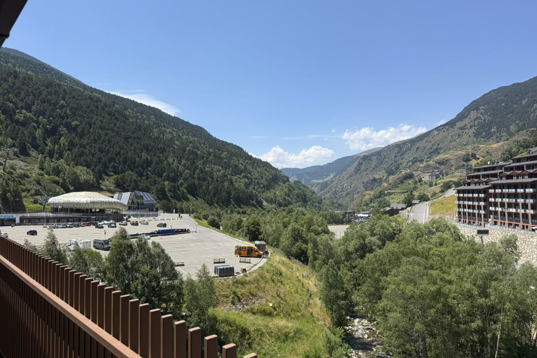 Apartament d´obra nova de luxe per comprar a peu de pistes del Tarter