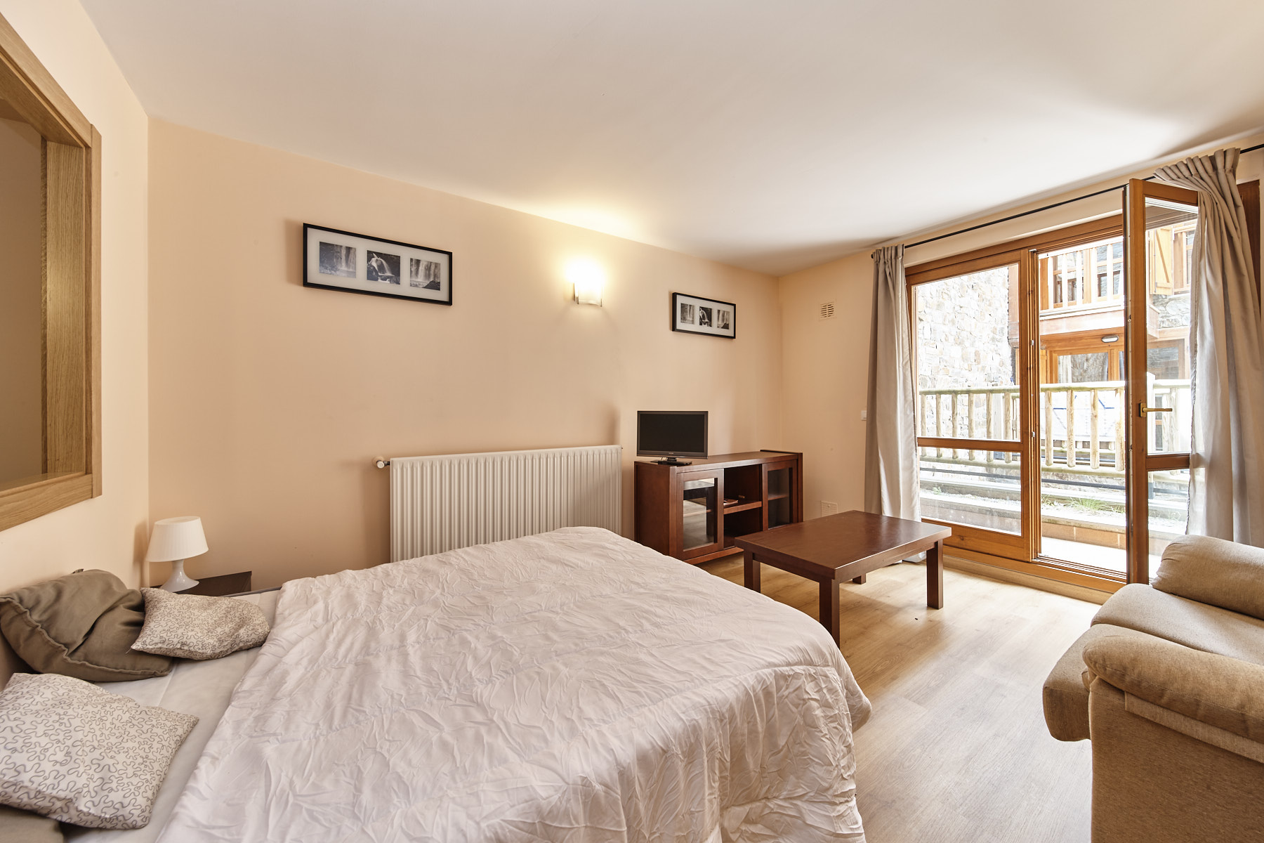 Elegant estudi per comprar a Soldeu