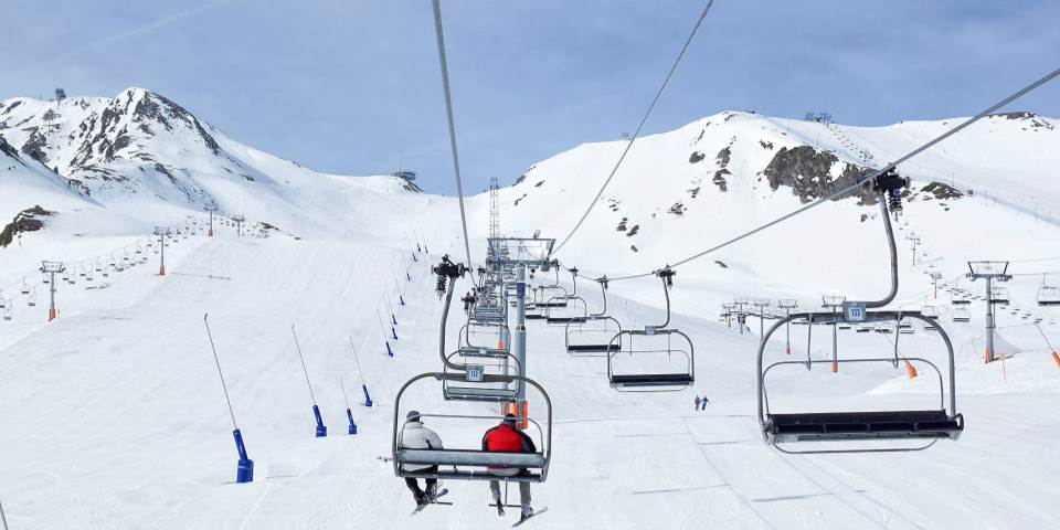 Andorra Sotheby International Realty ha llegado a un acuerdo de colaboración en exclusiva con la Escuela de esquí Pas de la Casa – Grau Roig en Grandvalira.