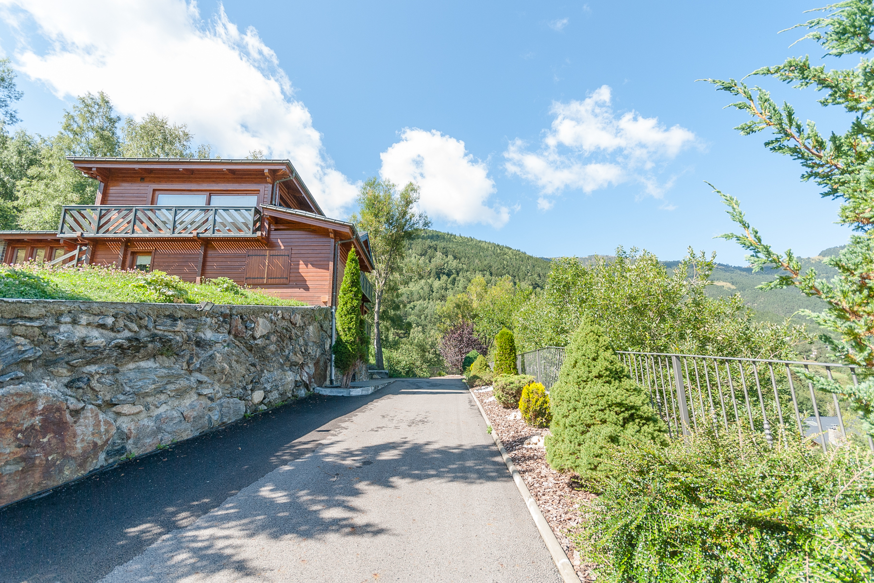 5-bedroom chalet for sale in La Massana · 22 of 24